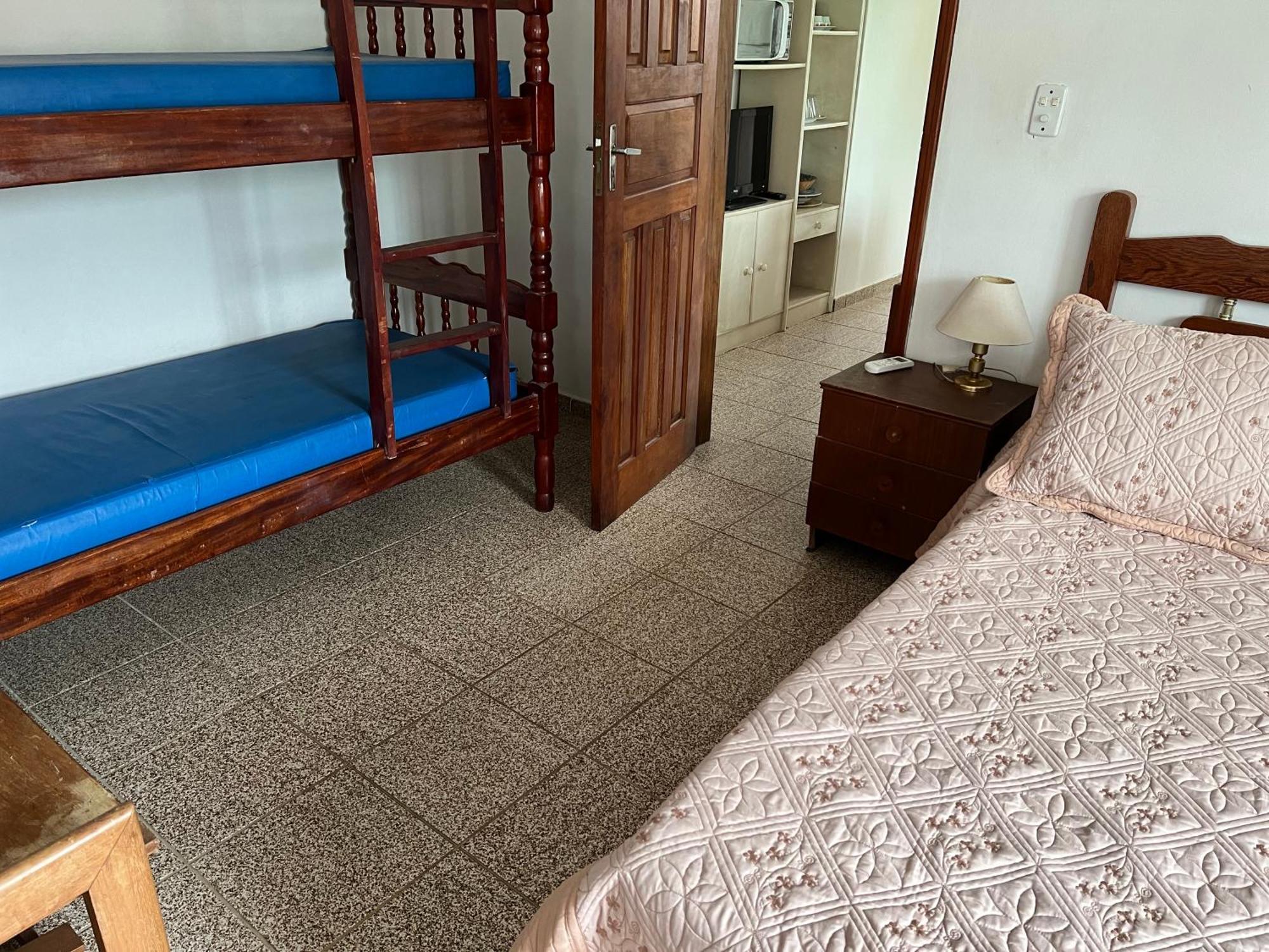 Aptos Familia Com Ar Condicionado Ubatuba Praia Pereque Acu Eksteriør billede