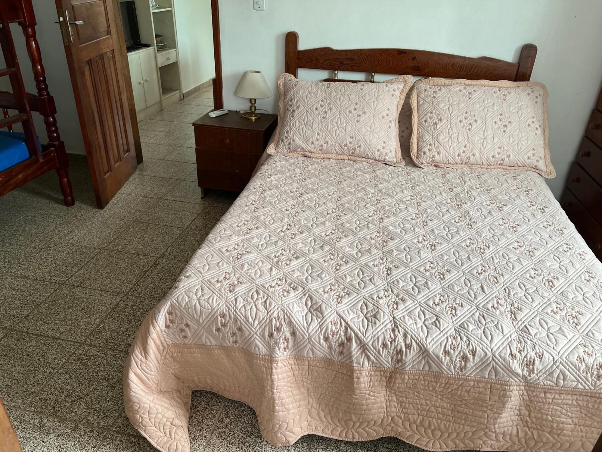 Aptos Familia Com Ar Condicionado Ubatuba Praia Pereque Acu Eksteriør billede