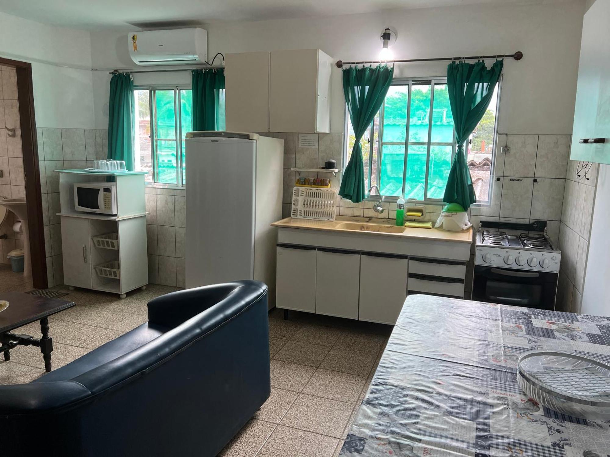 Aptos Familia Com Ar Condicionado Ubatuba Praia Pereque Acu Eksteriør billede