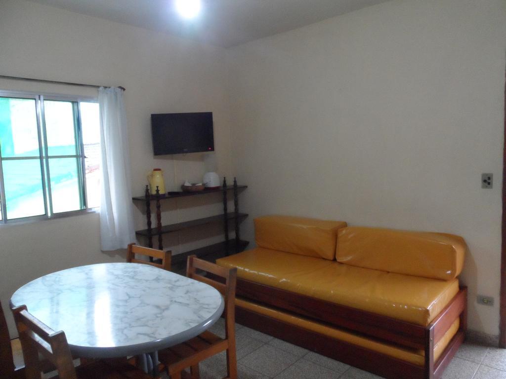 Aptos Familia Com Ar Condicionado Ubatuba Praia Pereque Acu Eksteriør billede